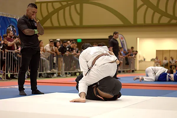 Coach y esquina de Jiu-Jitsu Coach y esquina de Jiu-Jitsu — LigaBJJ CR Summer 2025, Costa Rica