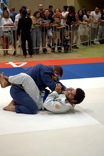 Combate de Jiu-Jitsu con gi Combate de Jiu-Jitsu con gi — LigaBJJ CR Summer 2025, Costa Rica
