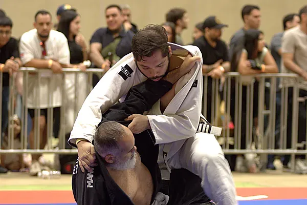 Combate de Jiu-Jitsu con gi Combate de Jiu-Jitsu con gi — LigaBJJ CR Summer 2026, Costa Rica